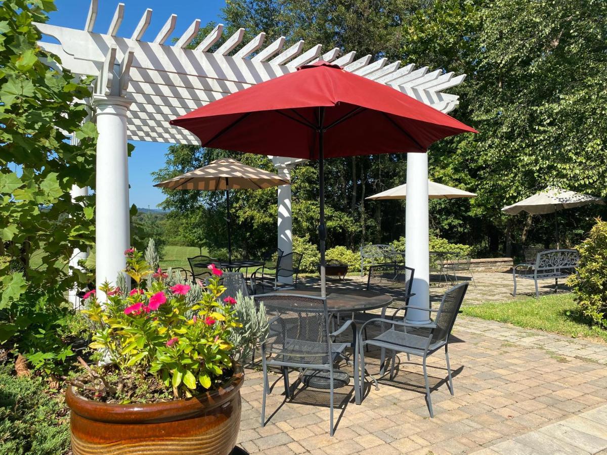 Loudoun Valley Manor B&B Waterford Экстерьер фото
